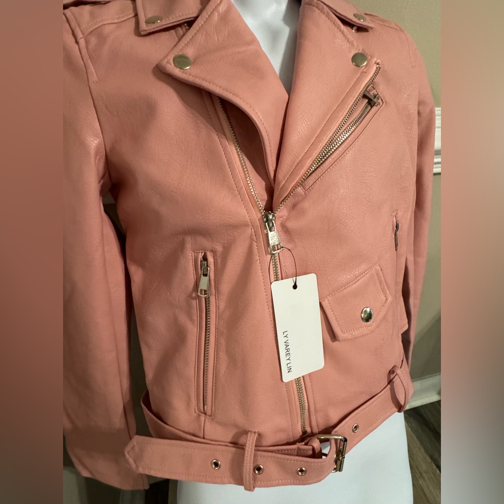 Buttons Ly Varey Lin Light Pink
